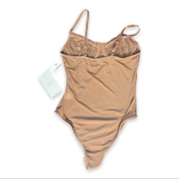 Cocoa Beige Bodysuit Lace Underwire Bra Thong Sexy Lingerie Look - Picture 3 of 5
